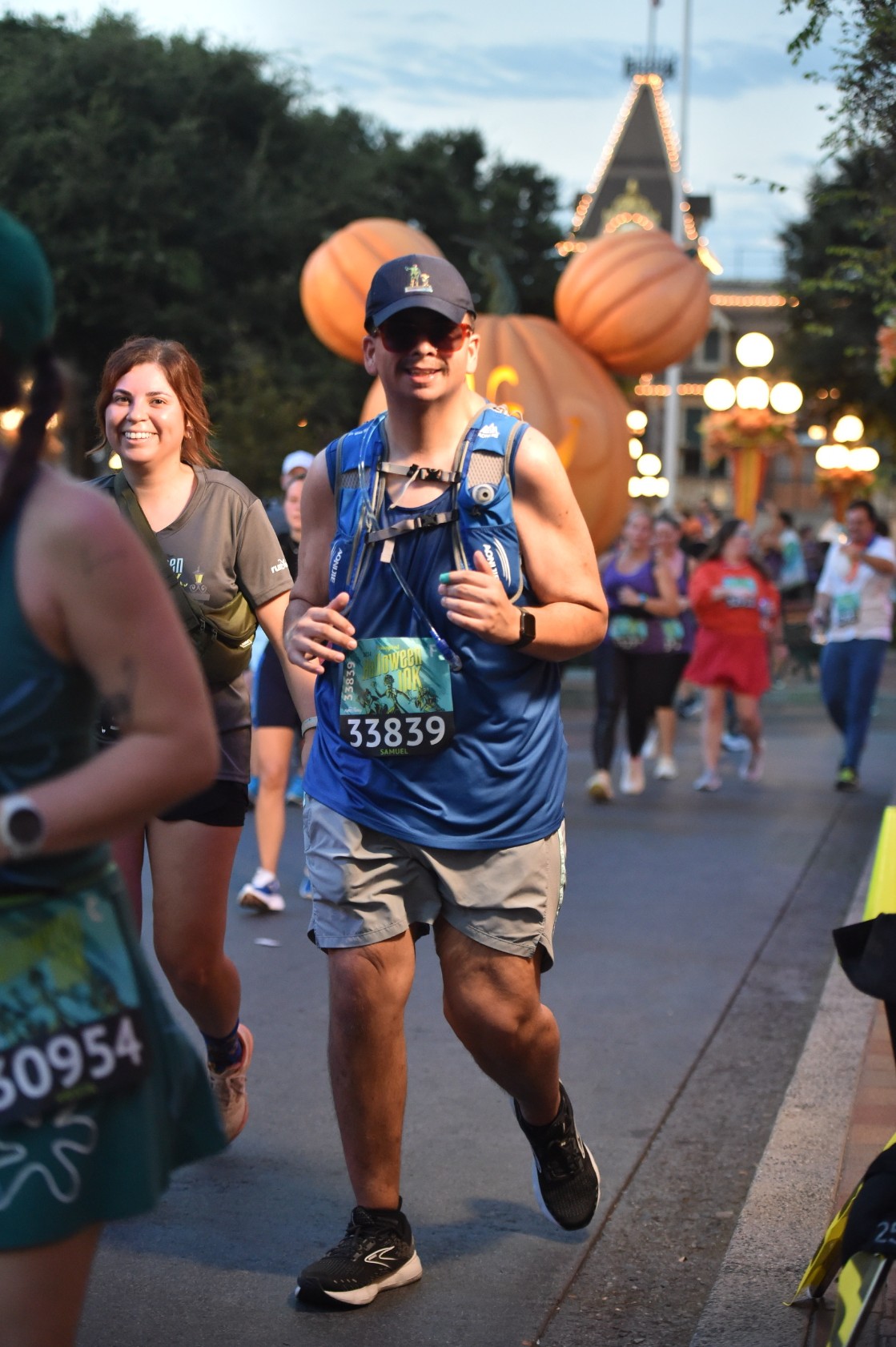 dignity health bariatric patient Samuel Martinez working out after surgery