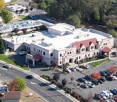 Exterior photo of Mark Twain Medical Center in San Andreas, CA