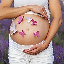 Our motherhood and parenting classes focus on preparing you and your loved ones for your upcoming birth and the experience following.